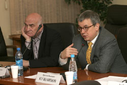 Евгений Ясин и Ярослав Кузьминов