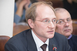 Президент Центра стратегических разработок Михаил Дмитриев