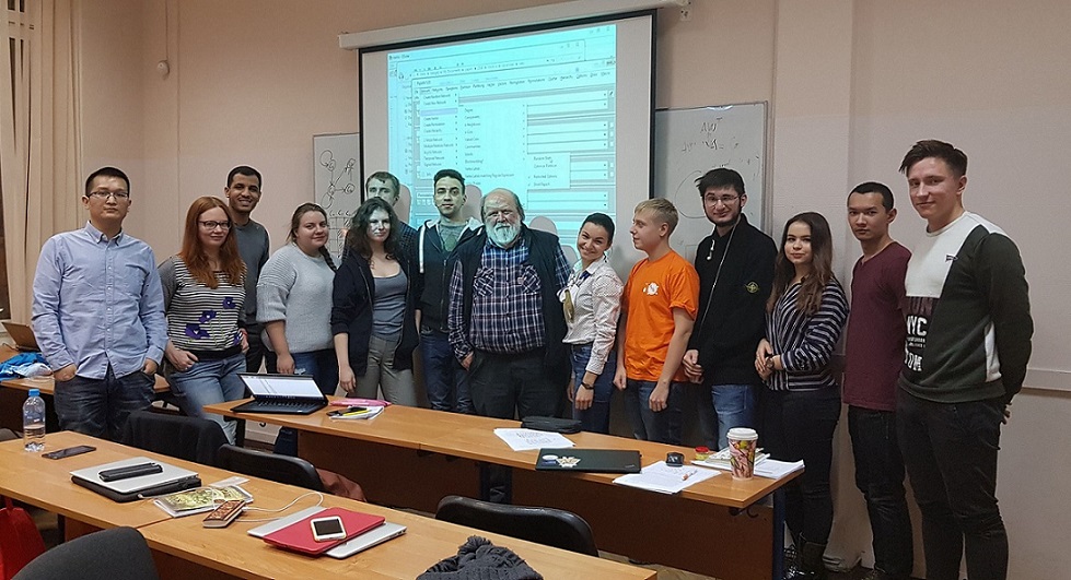 Illustration for news: December course of prof. Batagelj "Introduction to Network Analysis" has come to an end