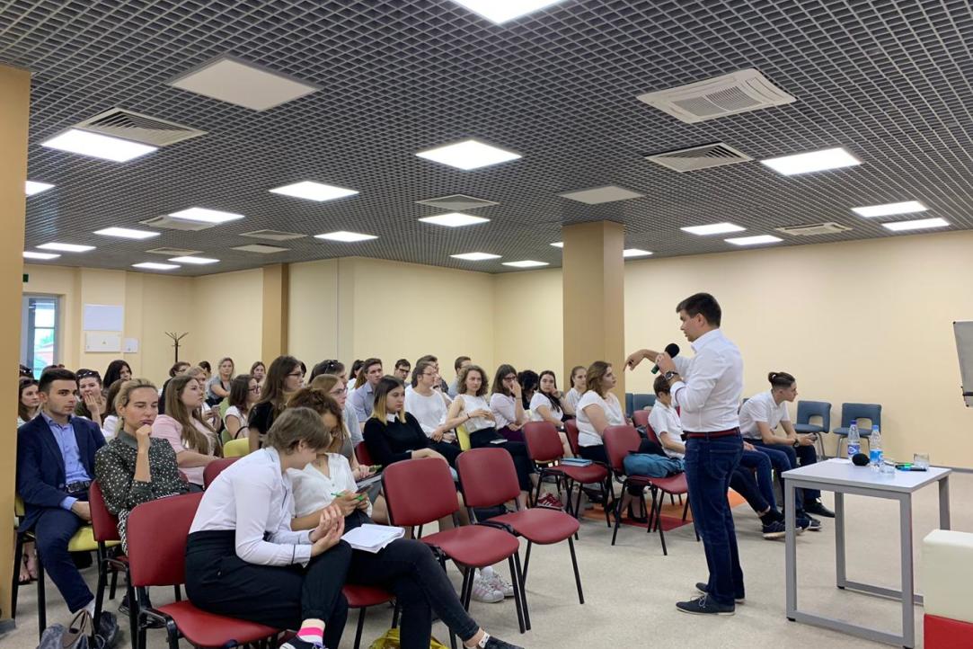 Иллюстрация к новости: Преподаватели Департамента провели подготовку студентов к всероссийской олимпиаде «Я — профессионал»