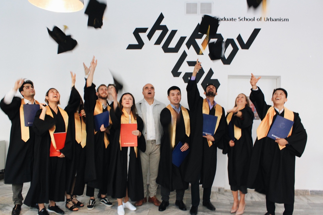 First graduates of the GSU programme ‘Prototyping future cities’ got Master&apos;s degrees
