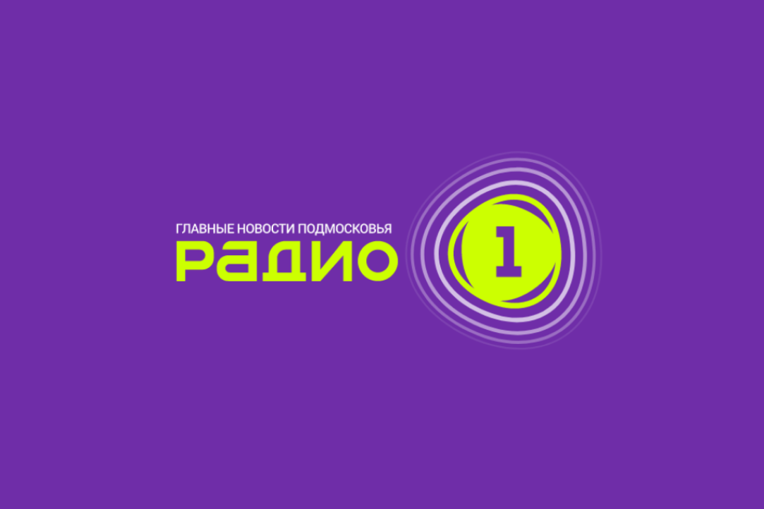 Иллюстрация к новости: Михаил Комаров, академический руководитель ОП «Электронный бизнес и цифровые инновации», дал комментарий Радио-1 о российской ОС «Аврора»