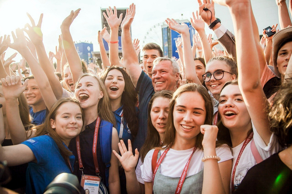 Сколько лет считается молодежью по закону в России?