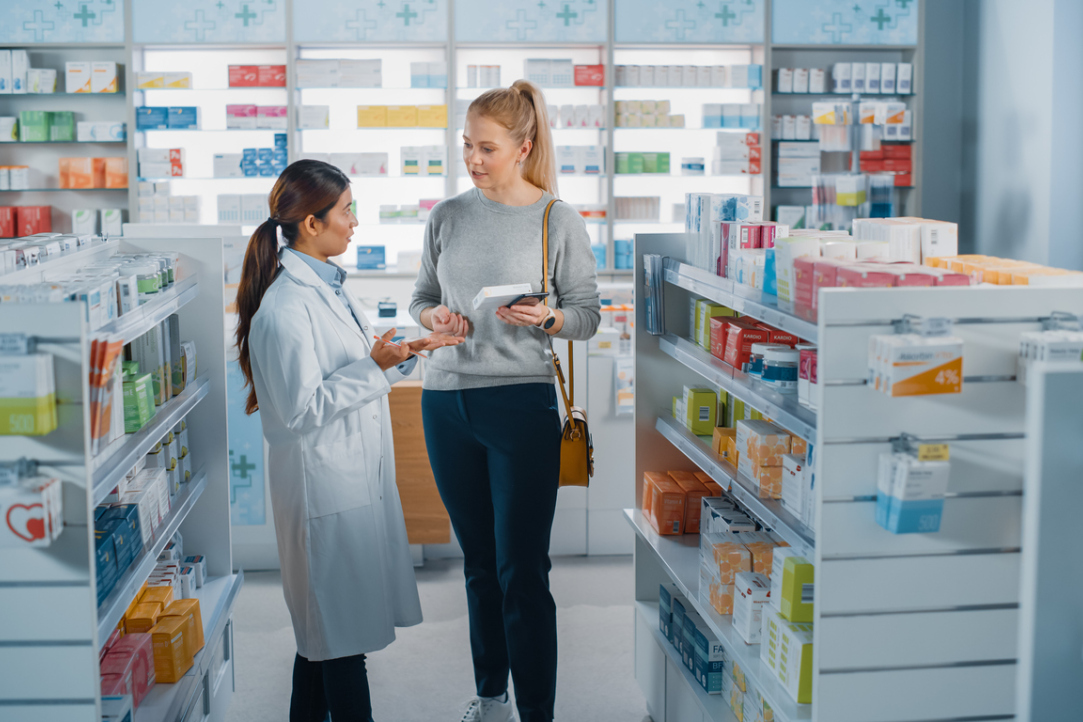 Фактчекинг: достаточно ли лекарств в российских аптеках