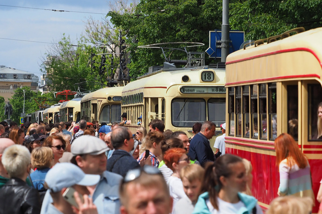 Vintage Trams and Unique Cars: Moscow to Host Retro Transport Parade