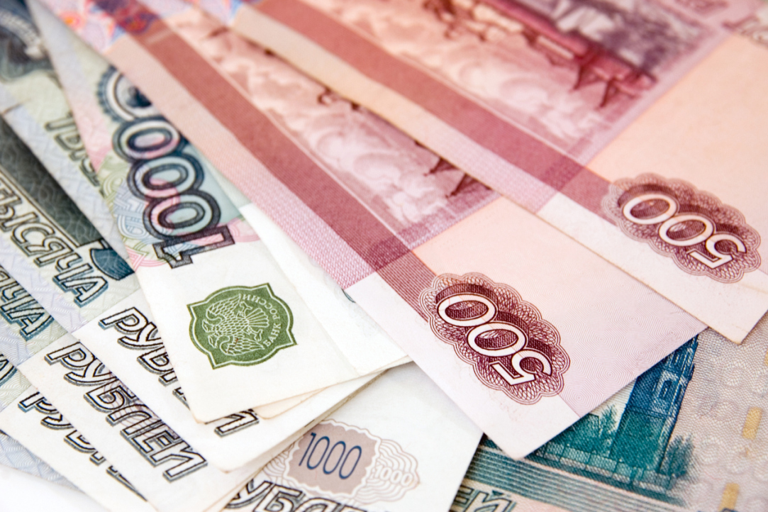 Фактчекинг: что вызвало ослабление рубля?