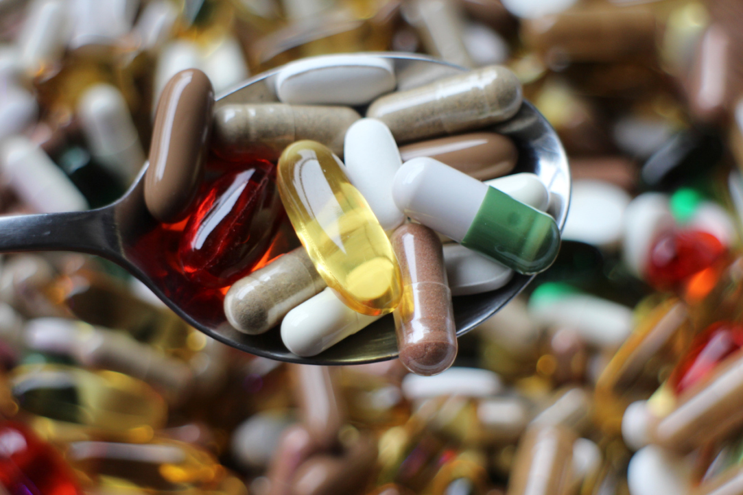 Фактчекинг: большая часть лекарственных препаратов в аптеках — плацебо?