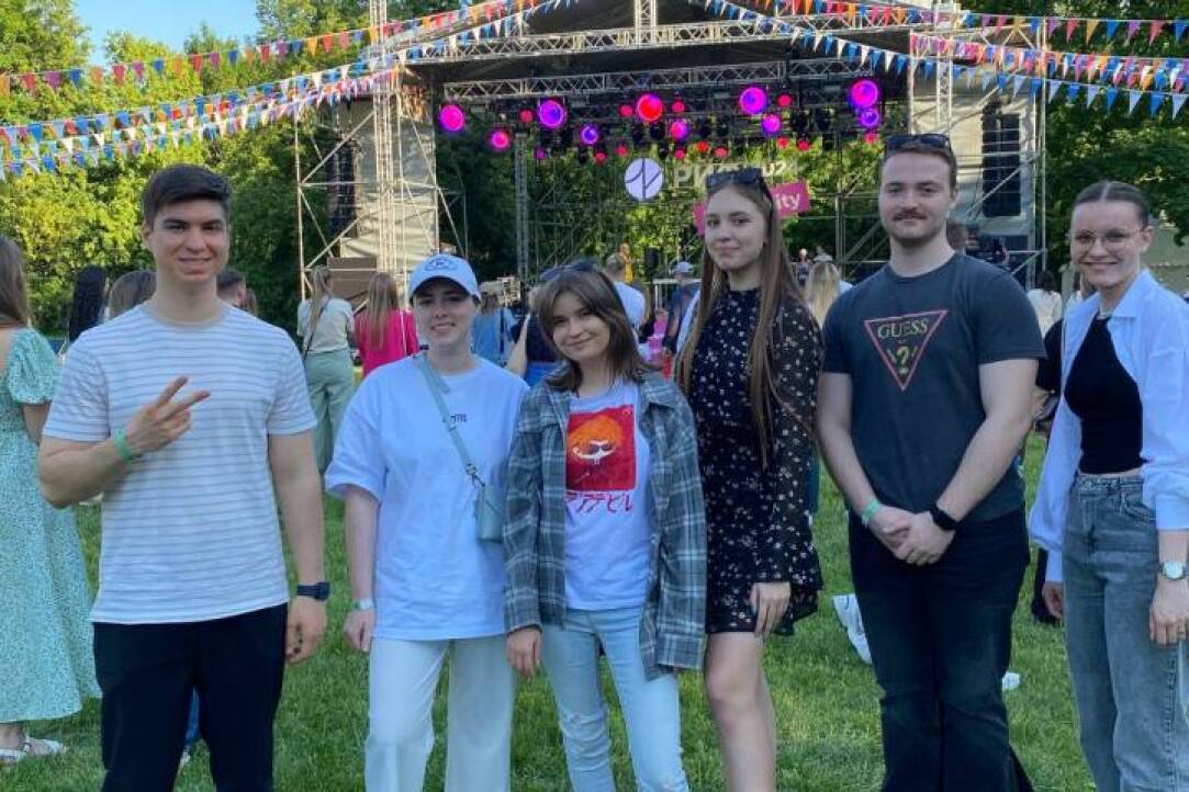 Иллюстрация к новости: Студенты магистерской программы "Электронный бизнес и цифровые инновации" посетили форум РИФ in the city