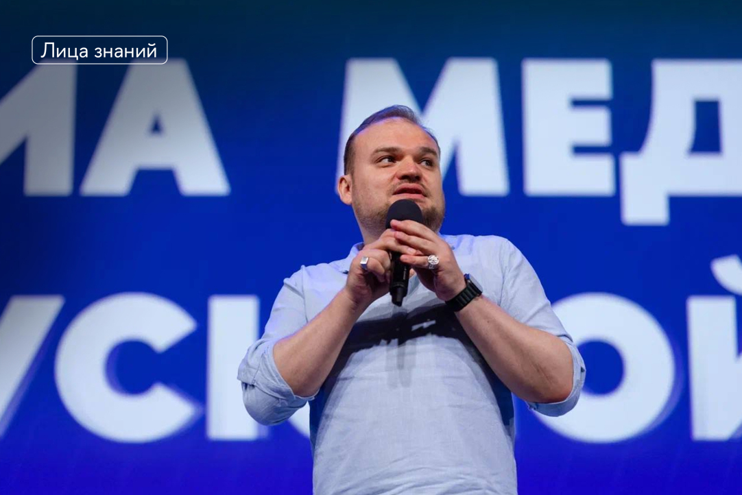 «Профессиональная элита»: Михаил Зеленцов и Олег Дмитриев о том, кого готовят треки «Деловая журналистика» и «Производство новостей в международной среде» Иллюстрация к новости: «Профессиональная элита»: Михаил Зеленцов и Олег Дмитриев о том, кого готовят треки «Деловая журналистика» и «Производство новостей в международной среде»