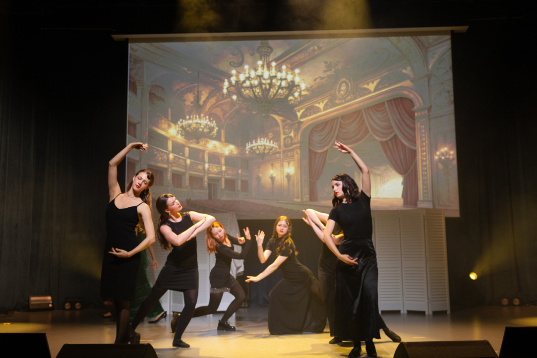 Иллюстрация к новости: «Чехов в стиле JAZZ»: «Ex libris» подарил зрителям незабываемый вечер