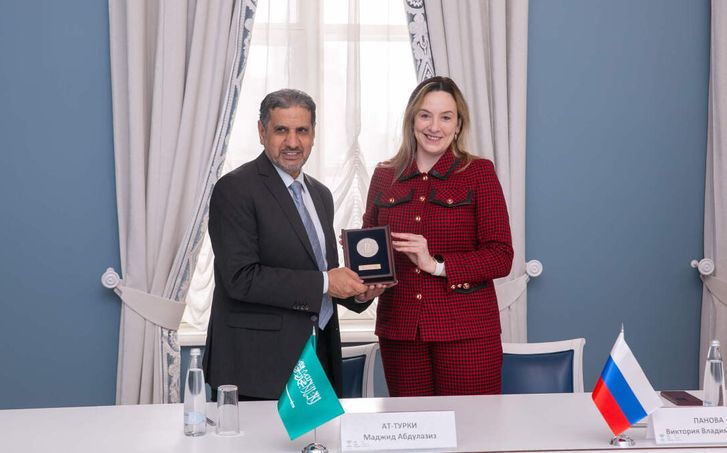 HSE University and Centre of Information and Arabian-Russian Studies Sign Cooperation Agreement